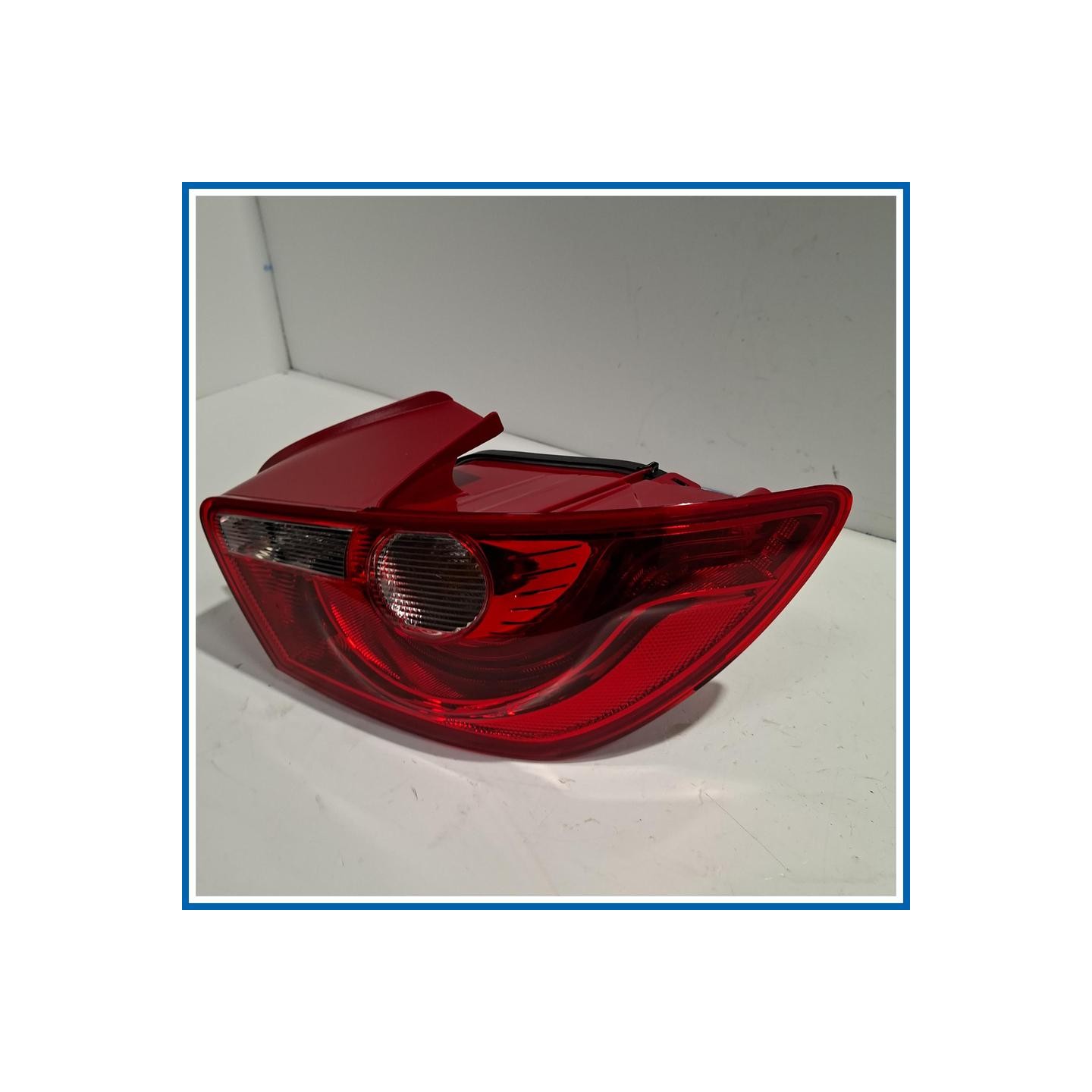 Fanale post. dx. SEAT Ibiza V 6J1 Coupe