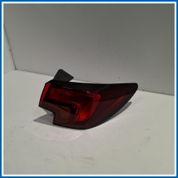 Fanale est. post. dx. OPEL Astra K