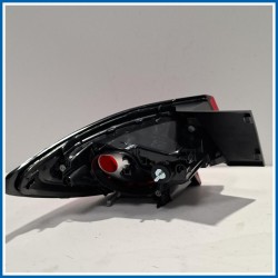 Fanale est. post. dx. OPEL Astra K