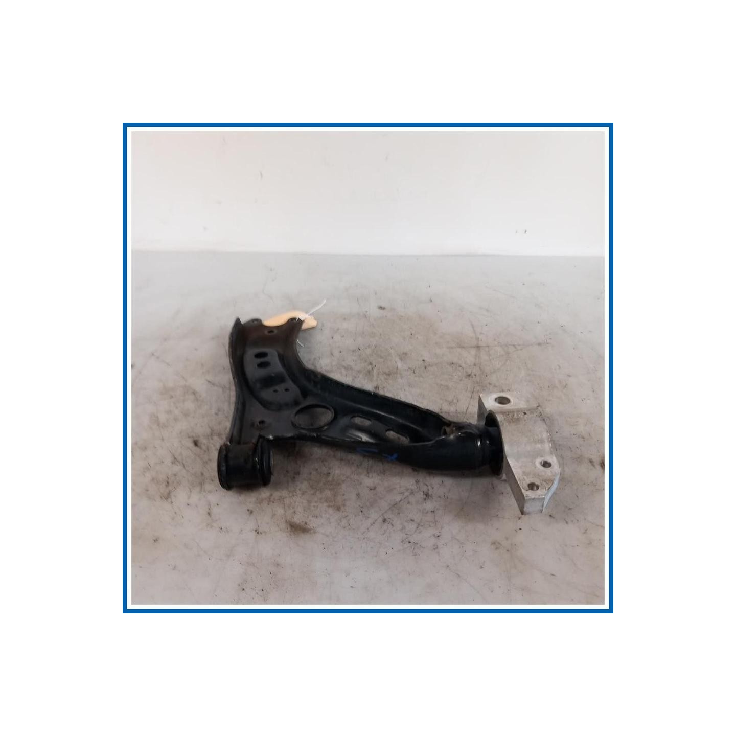Braccio oscillante ant. sx. VOLKSWAGEN Touran III