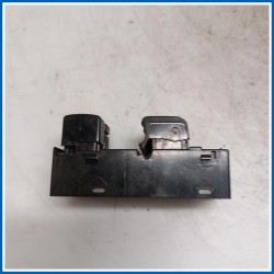 Interruttore alzacristalli ant. sx. NISSAN Micra IV