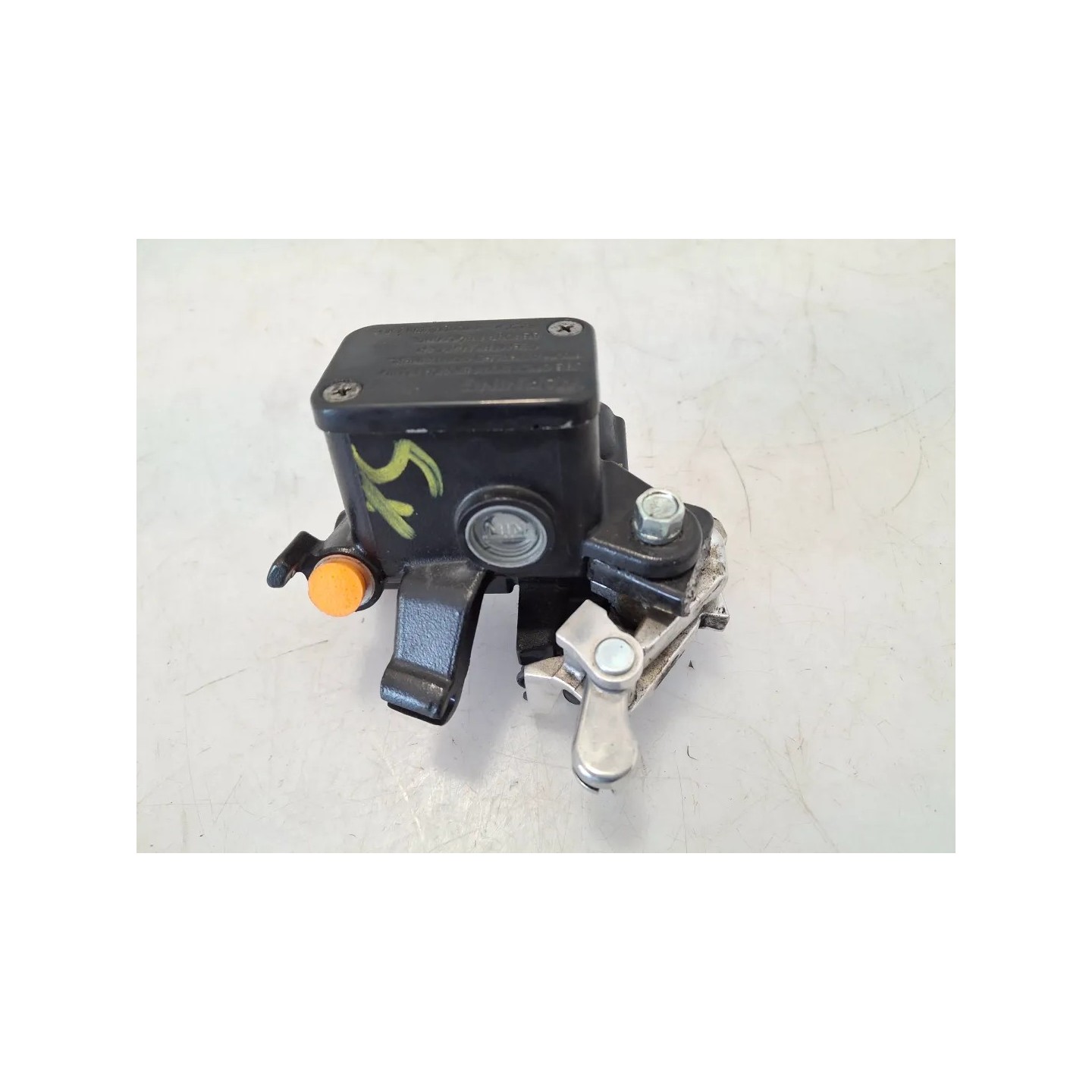 Pompa con serbatoio liquido freni posteriore Yamaha Tricity 300 Tricity 300 (E5) Sinistro