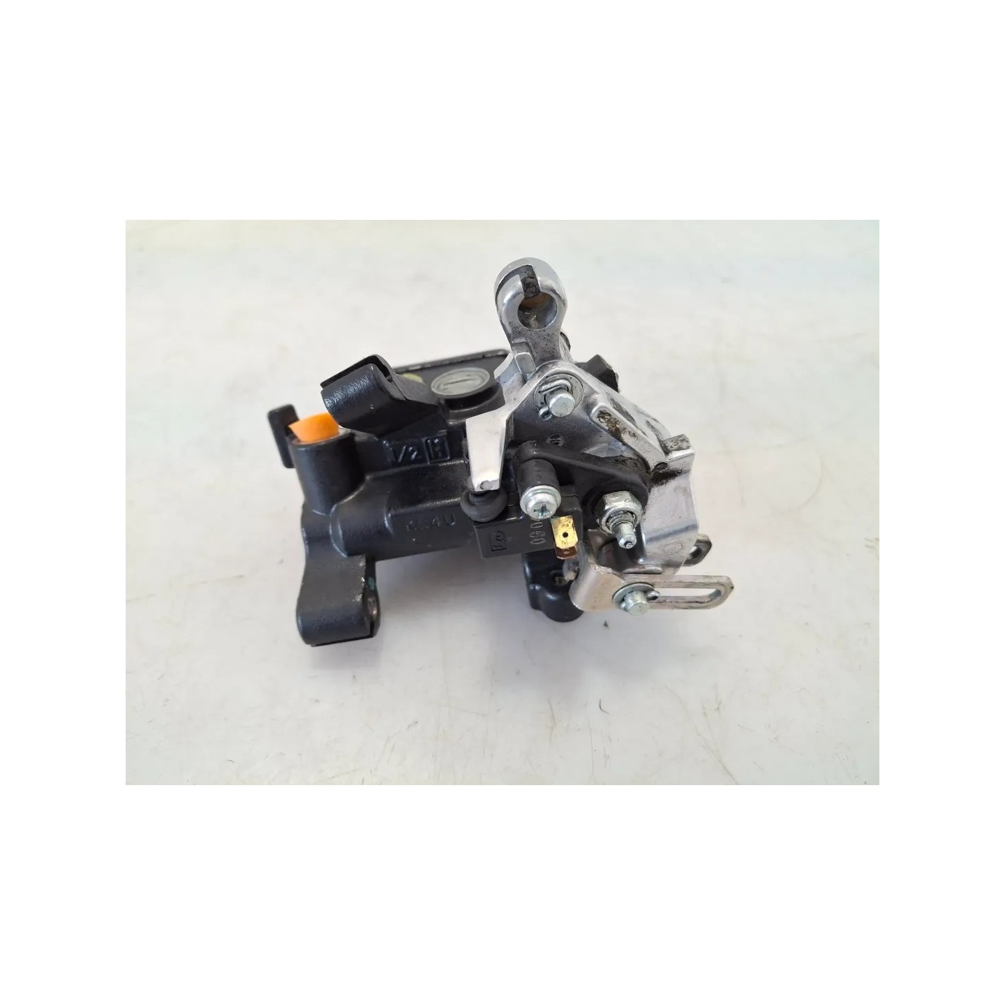 Pompa con serbatoio liquido freni posteriore Yamaha Tricity 300 Tricity 300 (E5) Sinistro