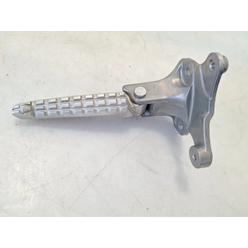 Pedana appoggiapiede posteriore completo Yamaha Tricity 300 Tricity 300 (E5) Sinistro