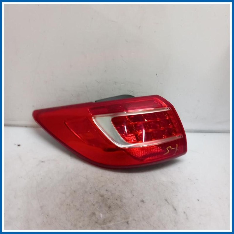 Fanale est. post. sx. KIA Sportage III