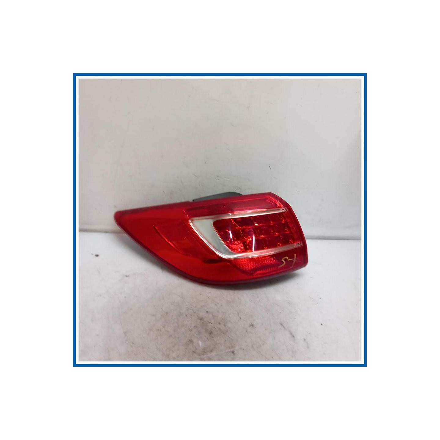 Fanale est. post. sx. KIA Sportage III