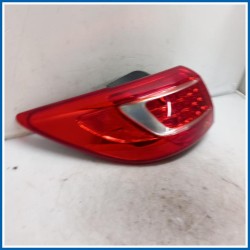 Fanale est. post. sx. KIA Sportage III