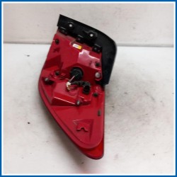 Fanale est. post. sx. KIA Sportage III