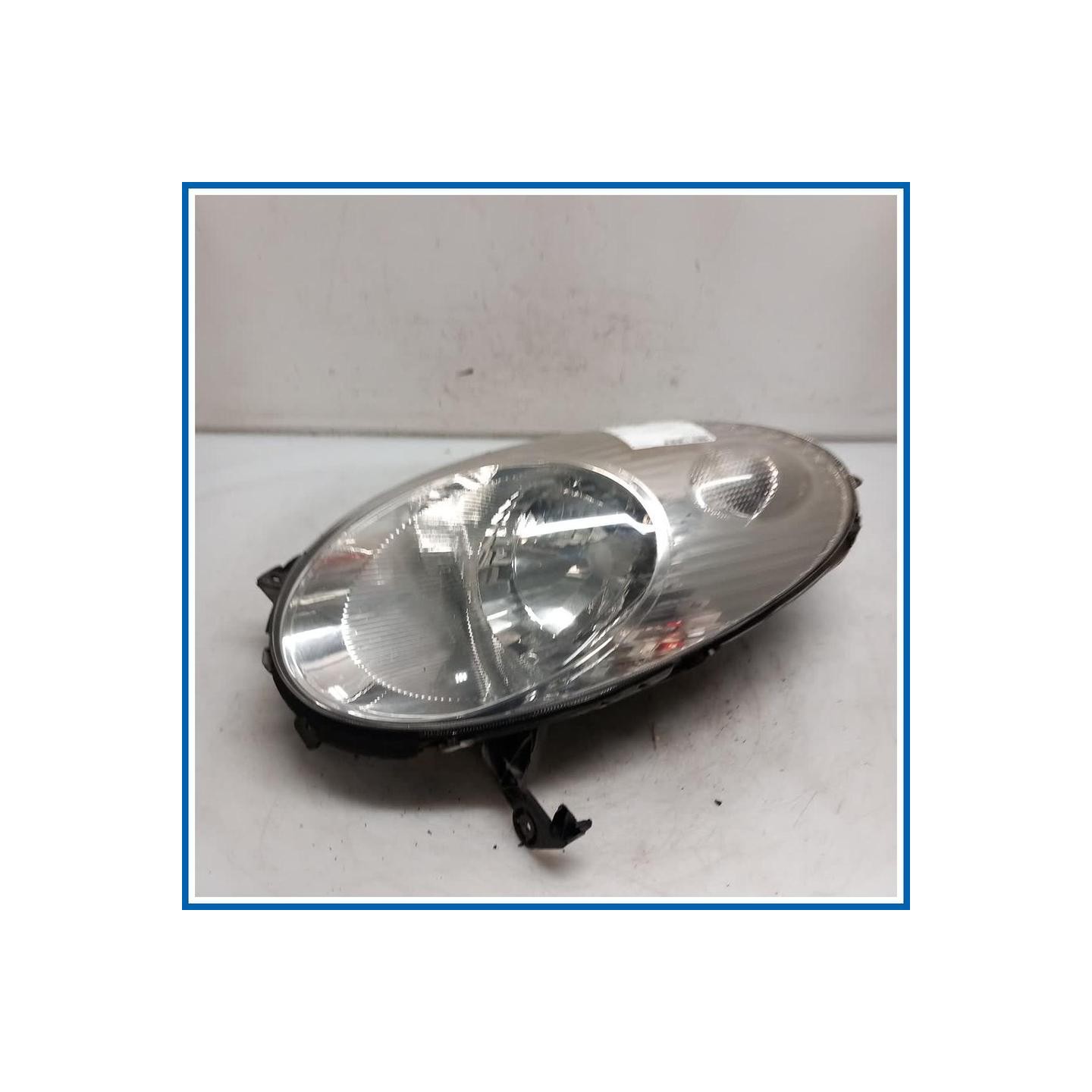 Proiettore ant. sx. NISSAN Micra III