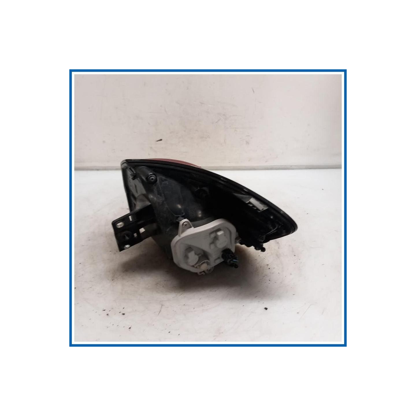 Fanale est. post. sx. FIAT Tipo II