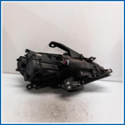 Proiettore ant. sx. LANCIA Delta III