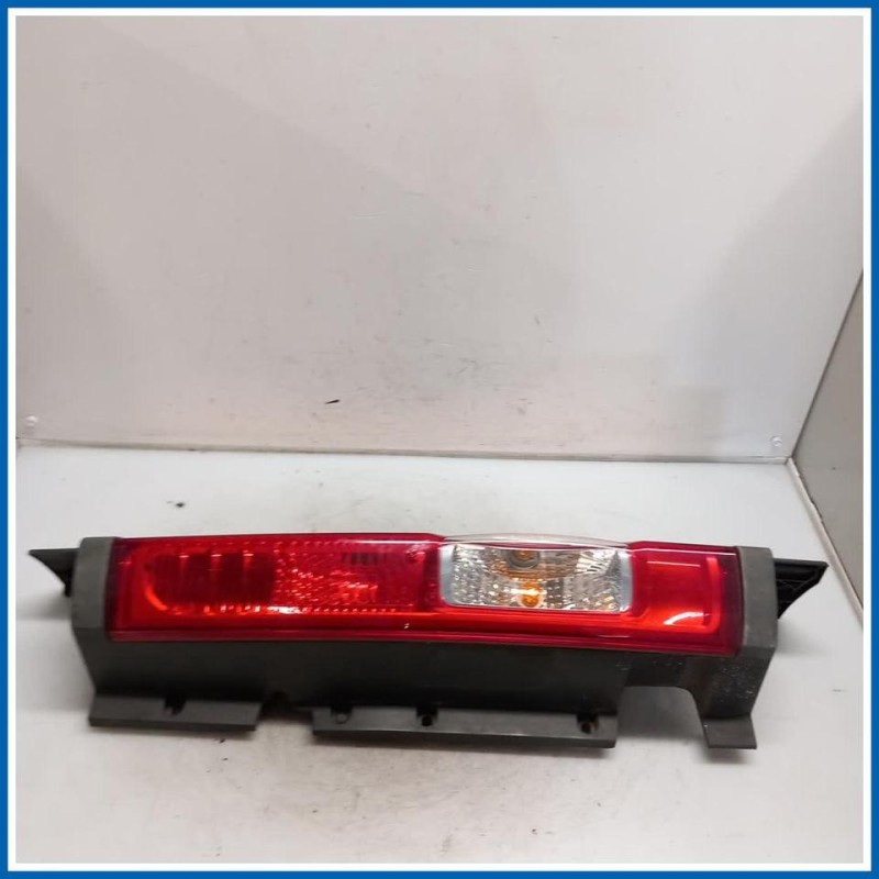 Fanale post. dx. RENAULT Trafic III