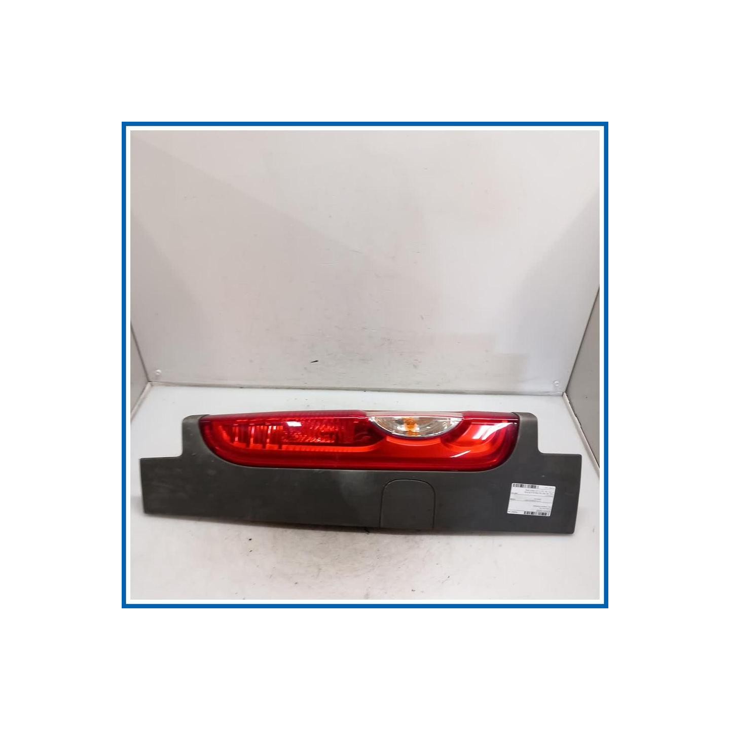 Fanale post. sx. RENAULT Trafic III