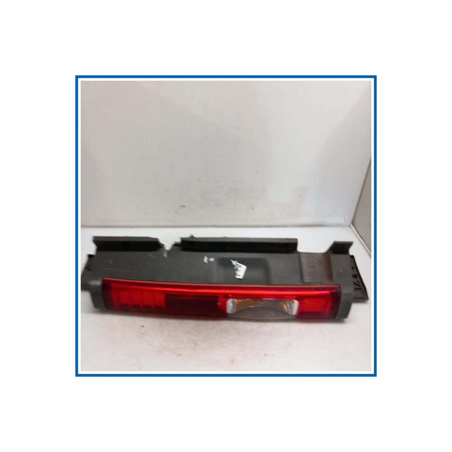 Fanale post. sx. RENAULT Trafic III