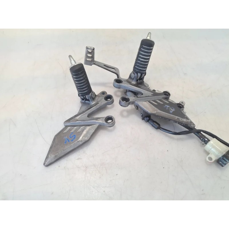 Pedana appoggiapiede anteriore completo Kawasaki Z 125 (E4) Z 125 