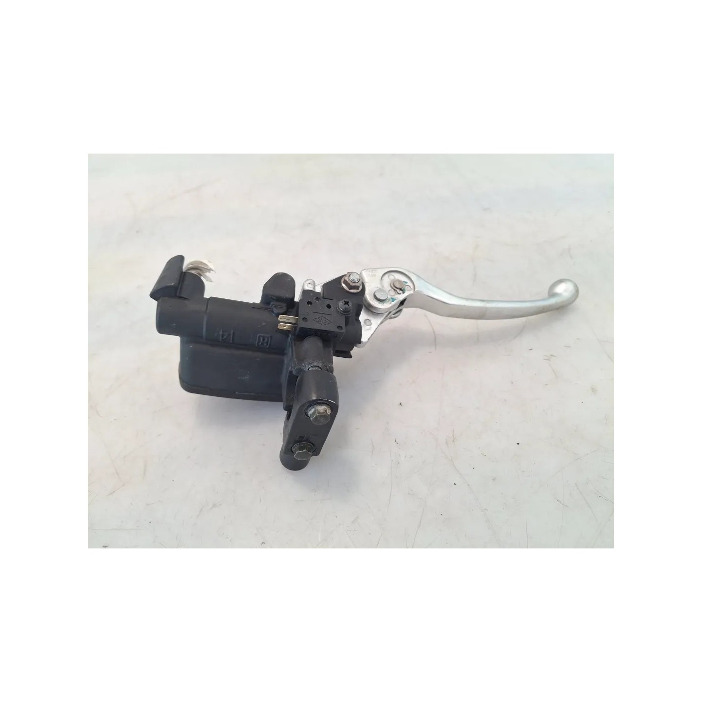 Pompa con serbatoio liquido freni posteriore Kymco Xciting 300i Xciting 300i R 