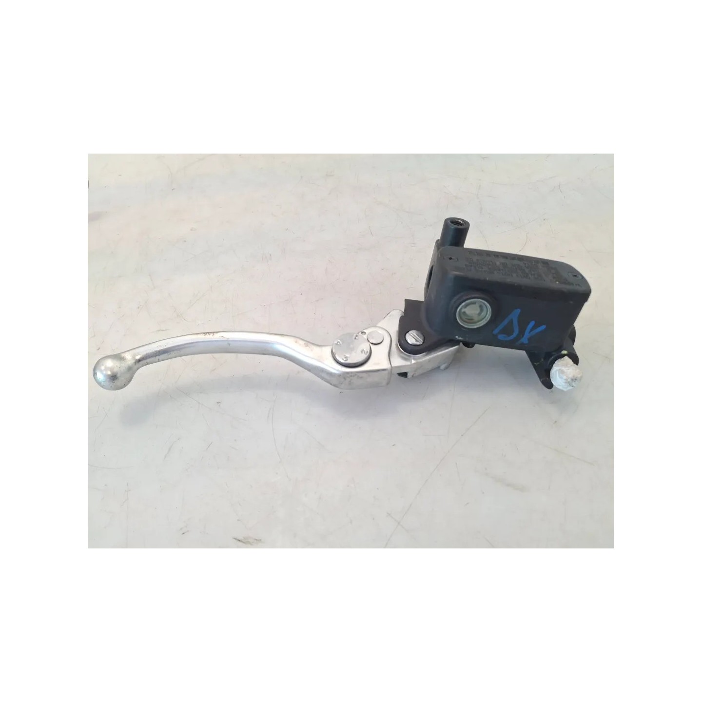 Pompa con serbatoio liquido freni anteriore Kymco Xciting 300i Xciting 300i R Destro