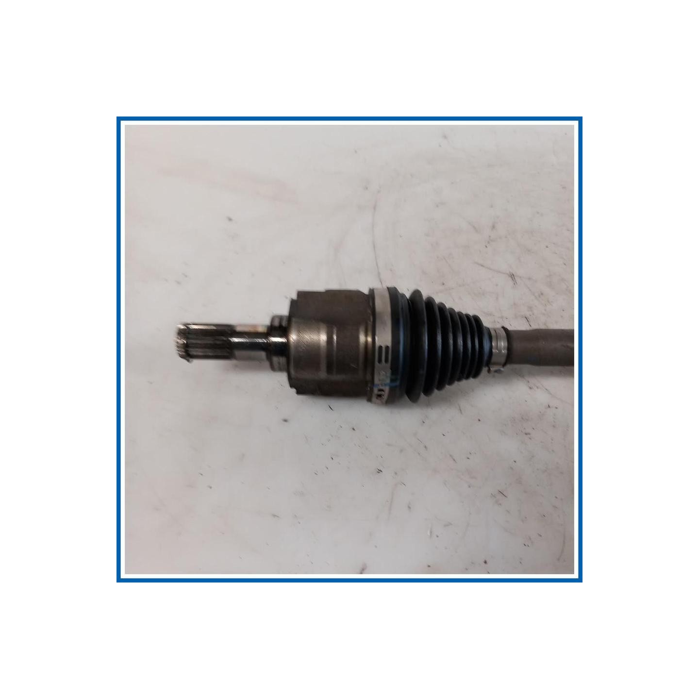 Semiasse ant. dx. HYUNDAI I20 (11/14>)
