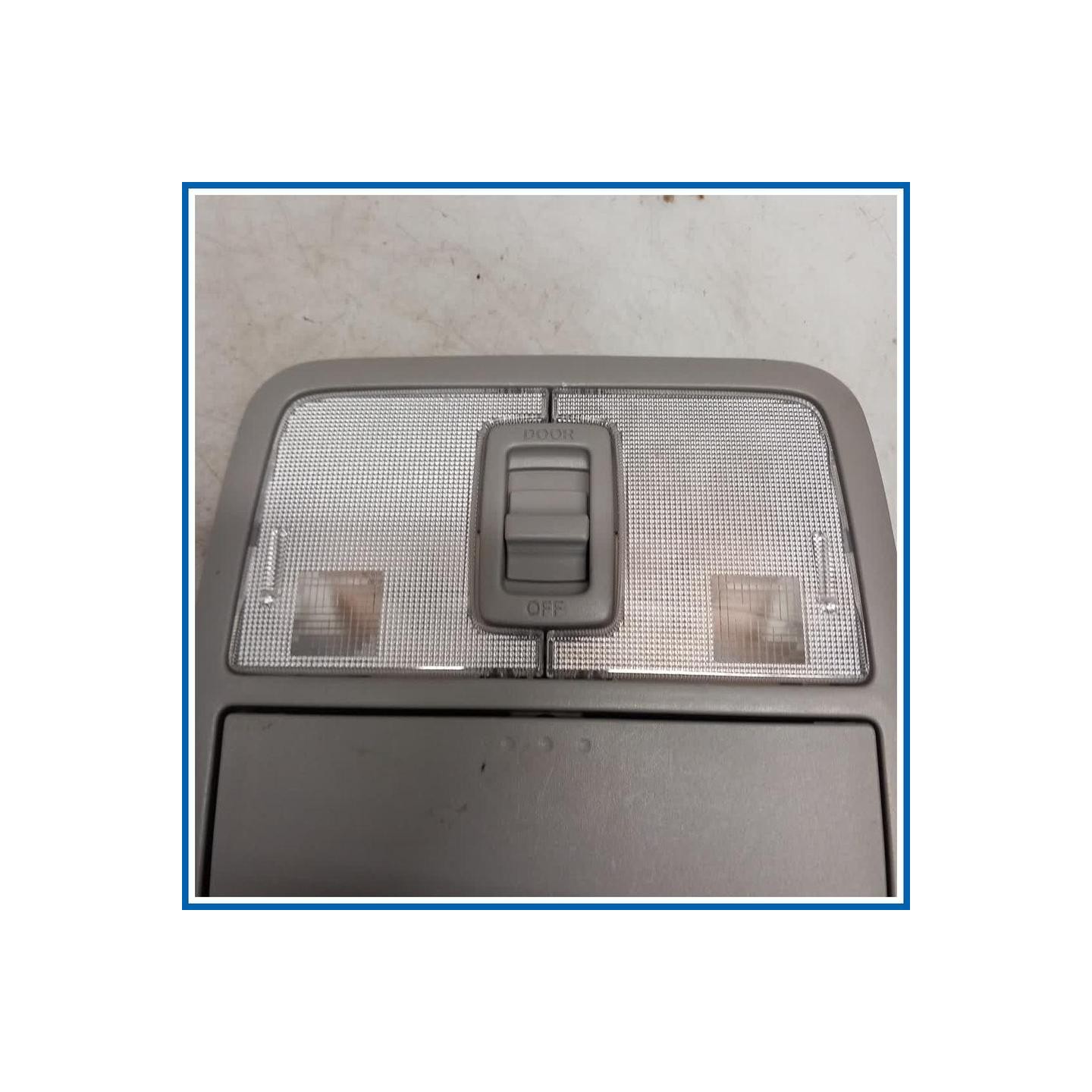 Luce di cortesia abitacolo (ant.) TOYOTA RAV 4 III