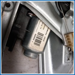 Alzacristallo porta ant. sx. RENAULT Clio III