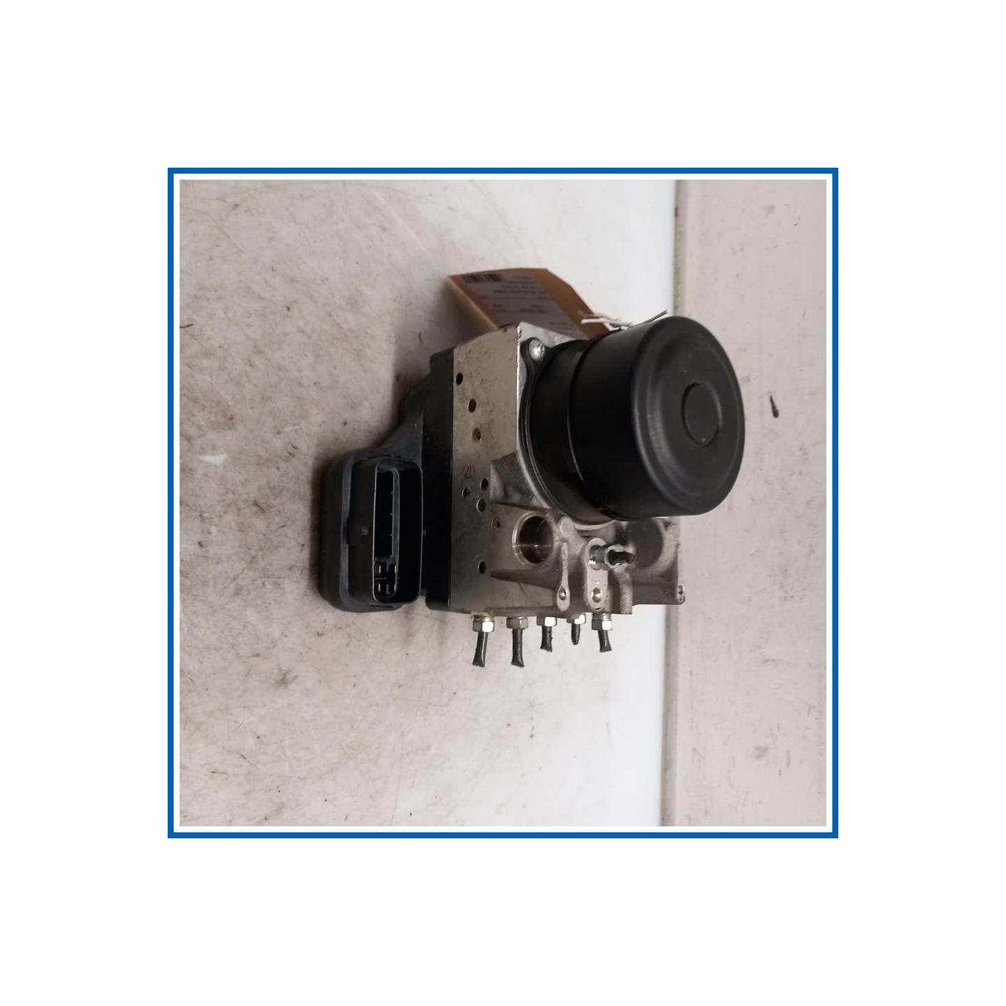 Abs (gruppo) ant. TOYOTA RAV 4 III