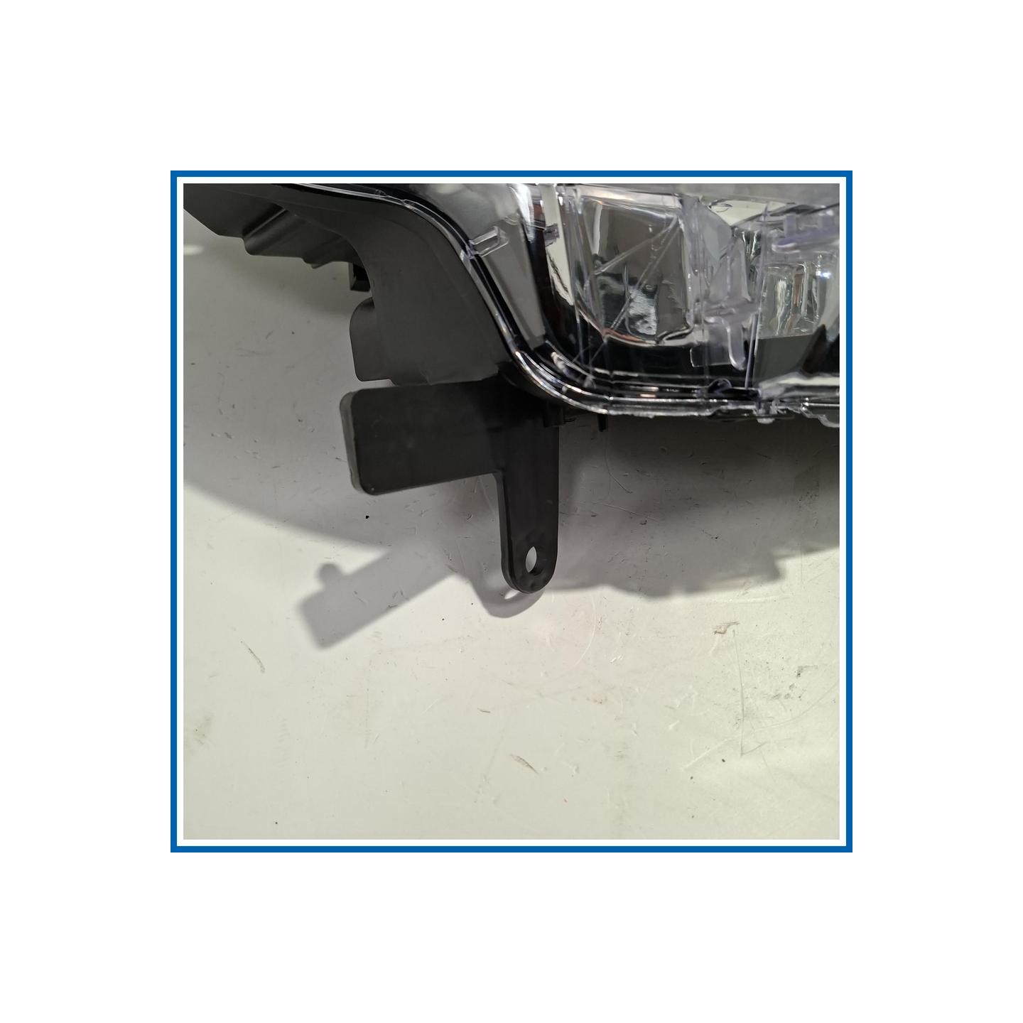 Proiettore ant. dx.  RENAULT Kangoo III