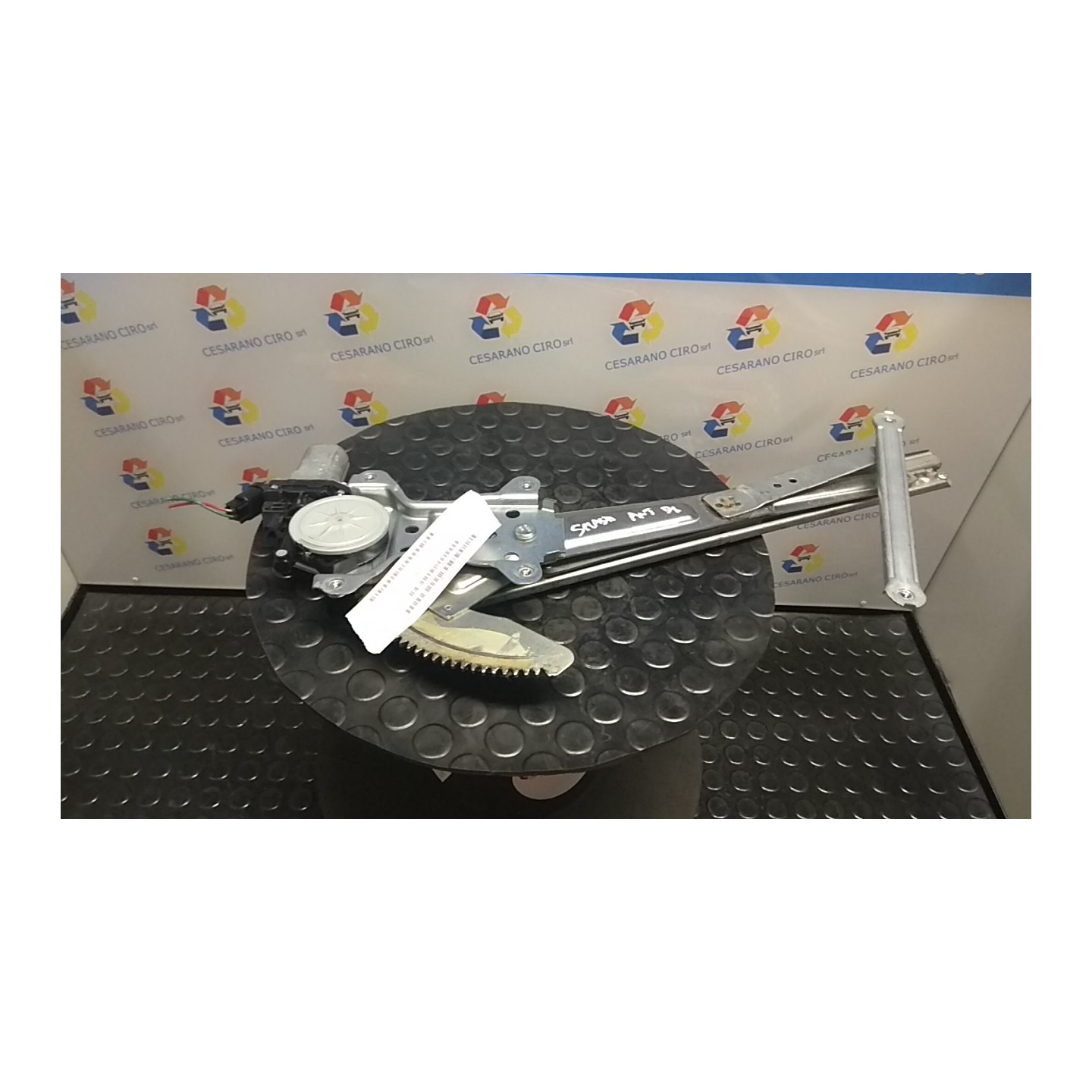 ALZACRISTALLO ELETTR. PORTA ANT. C/MOTORINO DX. 050 SUZUKI SPLASH (02/08-10/15) K10B 8340179J12000