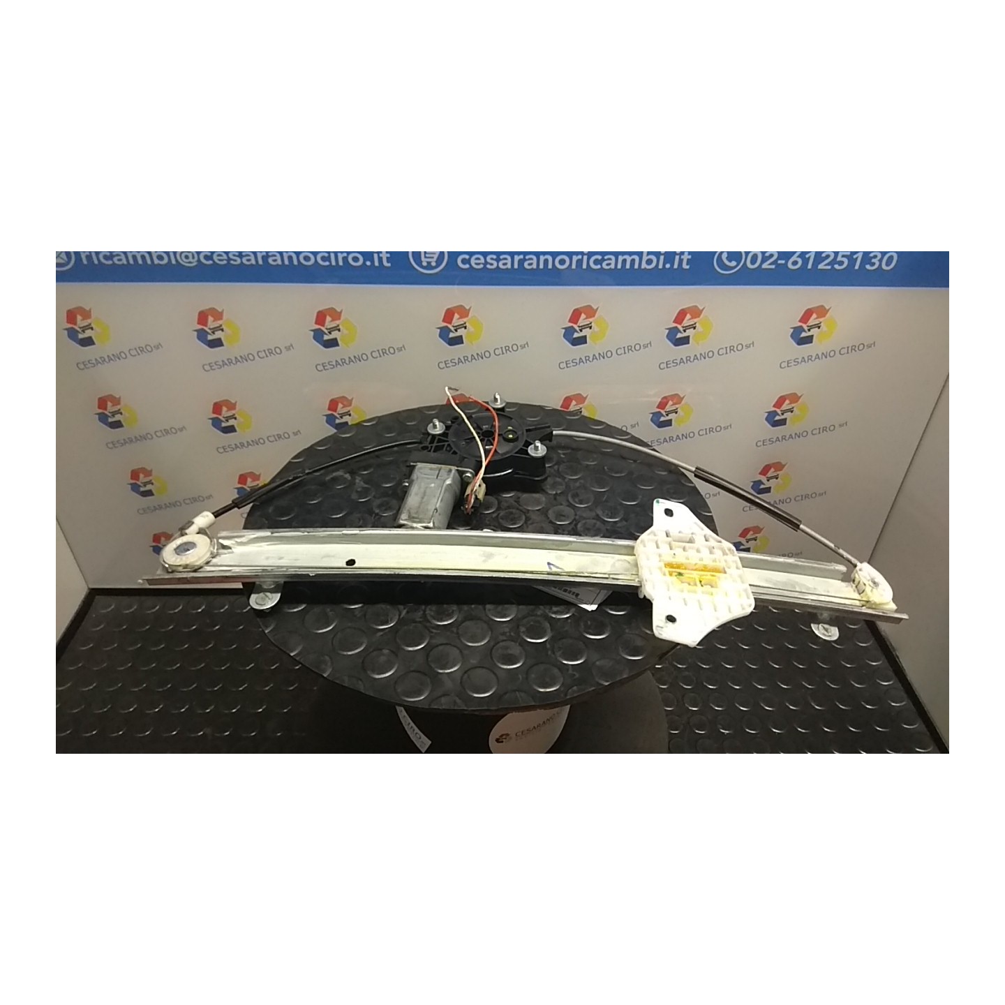 ALZACRISTALLO ELETTR. PORTA ANT. DX. 081 HYUNDAI I10 (09/13-04/17) B3LA 82404B4110
