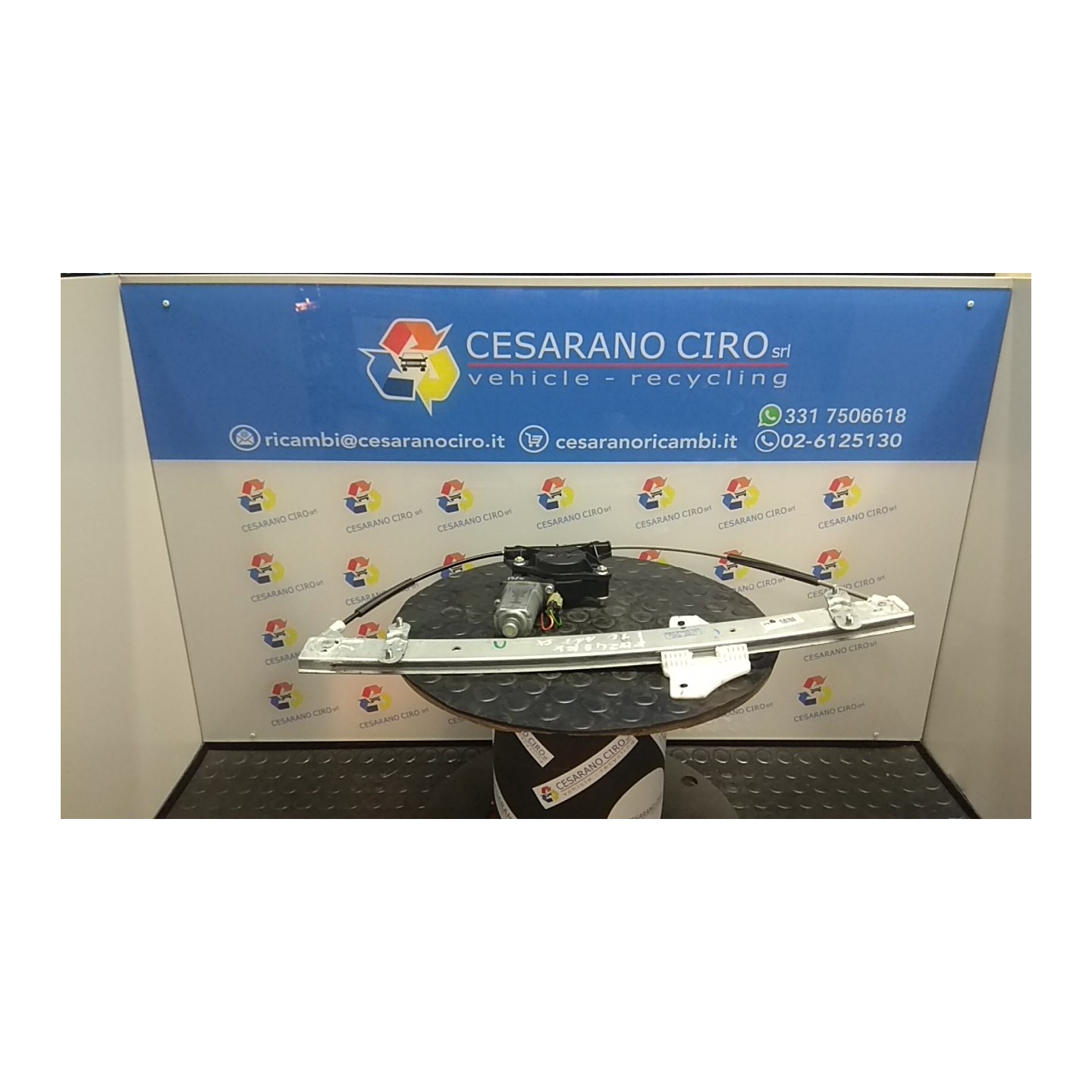 ALZACRISTALLO ELETTR. PORTA ANT. SX. 082 HYUNDAI I10 (09/13-04/17) B3LA 82403B4110
