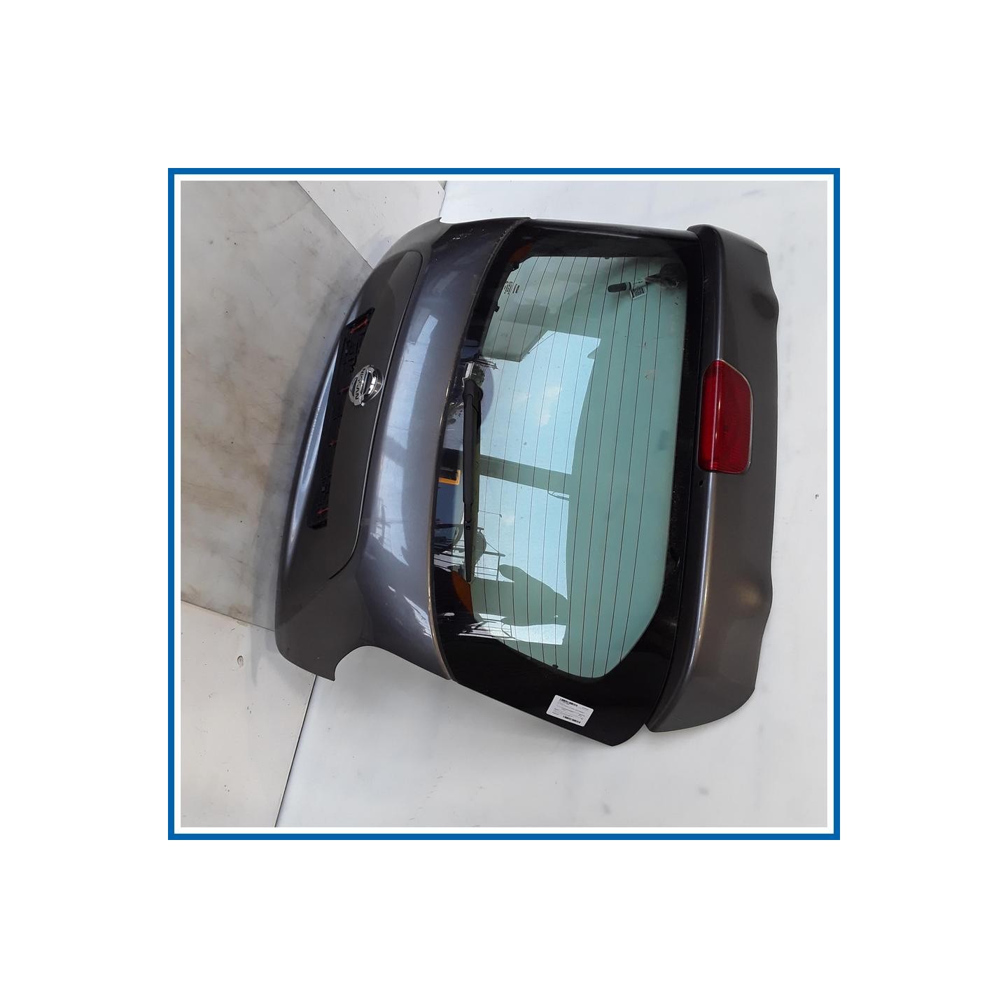 Portello post. NISSAN Juke I