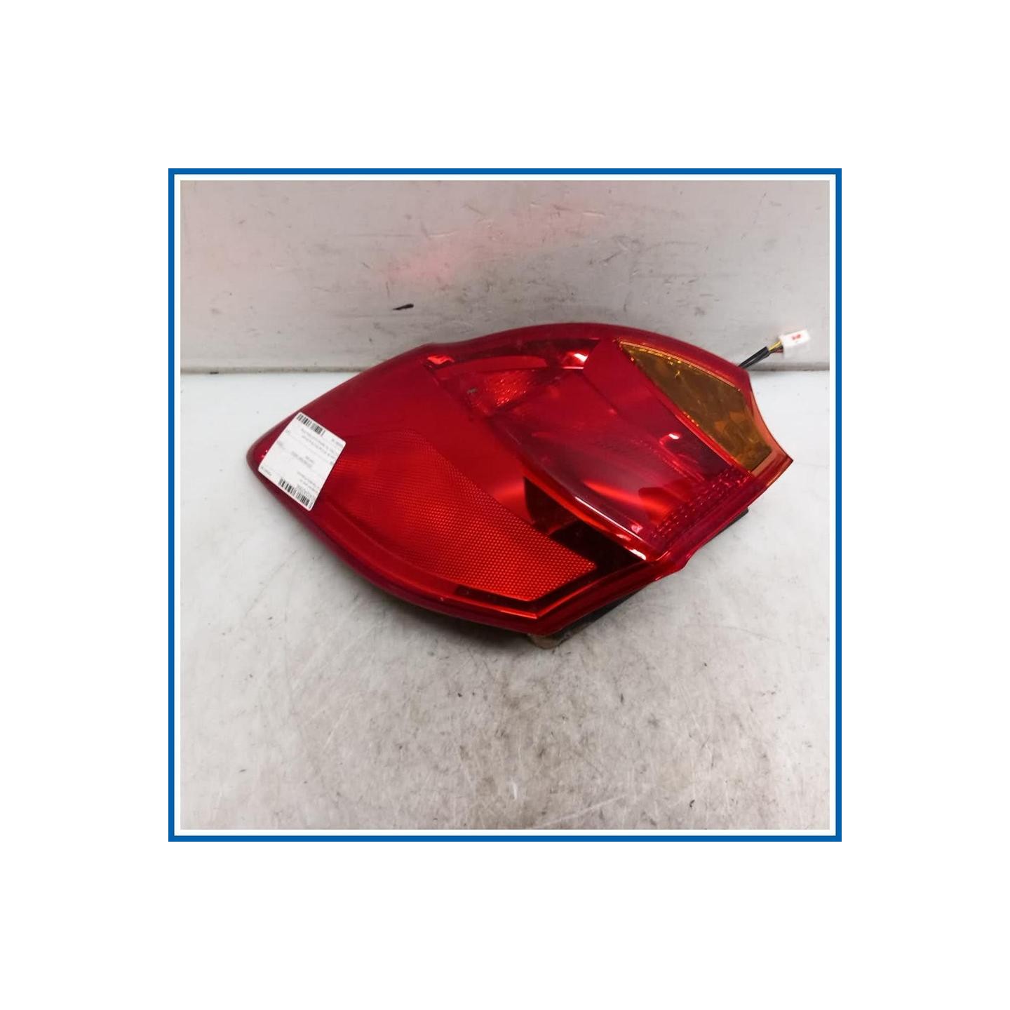 Fanale est. post. dx. KIA Ceed II