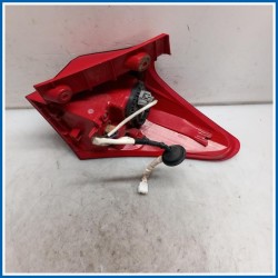 Fanale est. post. sx. TOYOTA Auris II