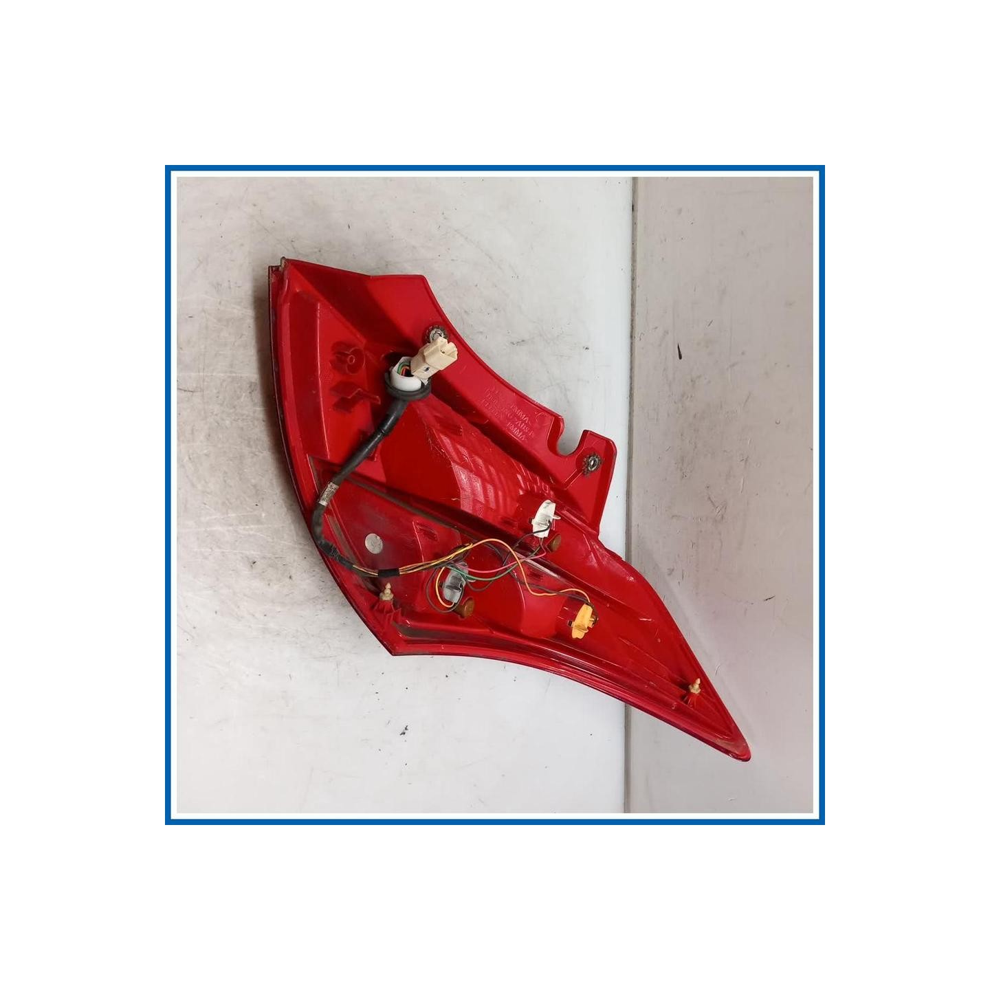 Fanale post. sx. SUZUKI Swift V