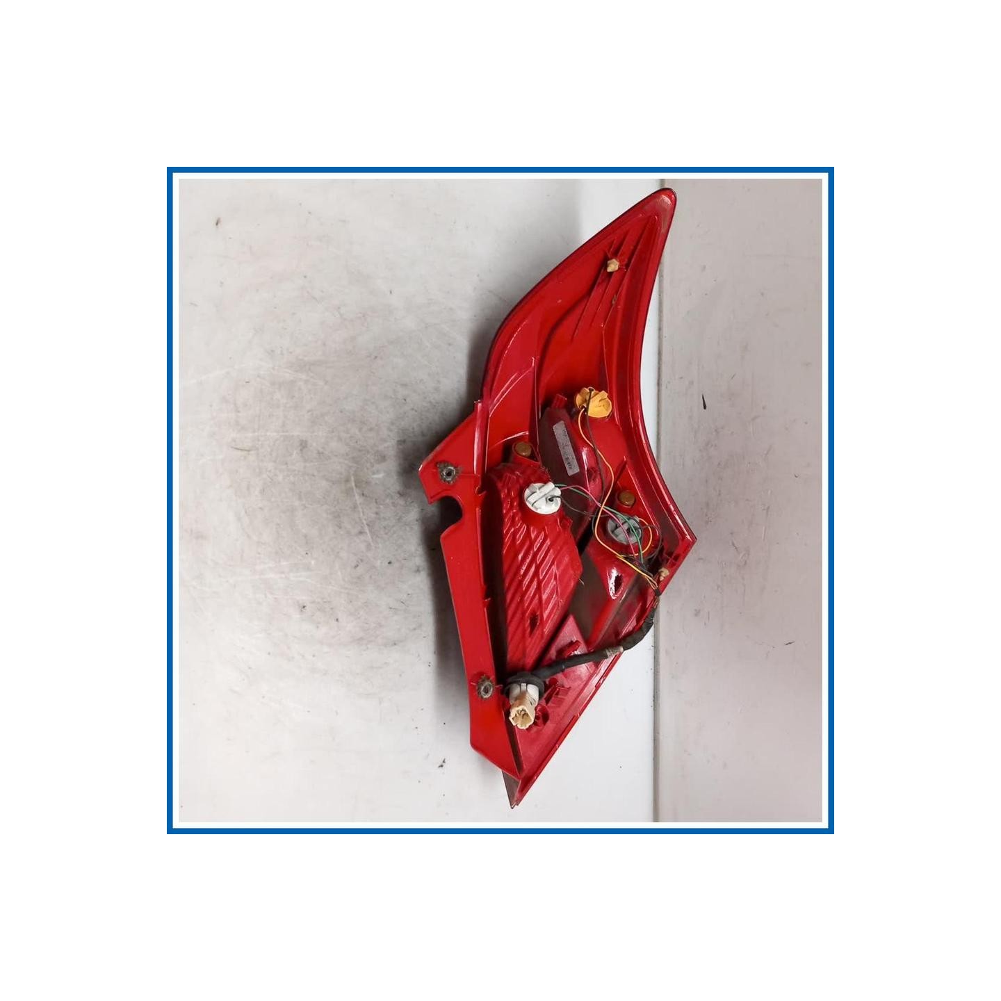 Fanale post. sx. SUZUKI Swift V
