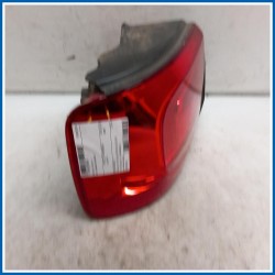 Fanale est. post. sx. VOLKSWAGEN Touran III