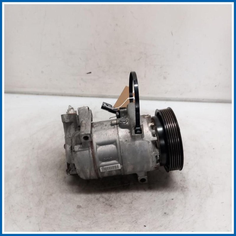 Compressore a/c RENAULT Clio IV
