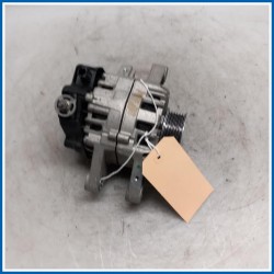 Alternatore TOYOTA Yaris IV