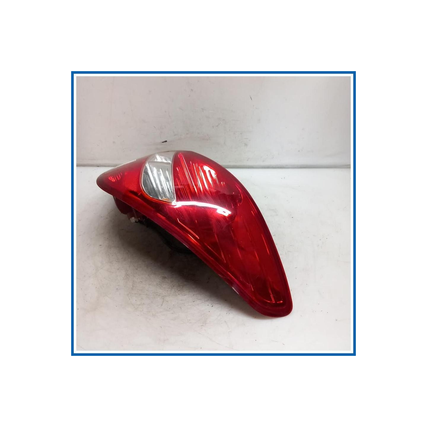 Fanale post. dx. HYUNDAI i20 I