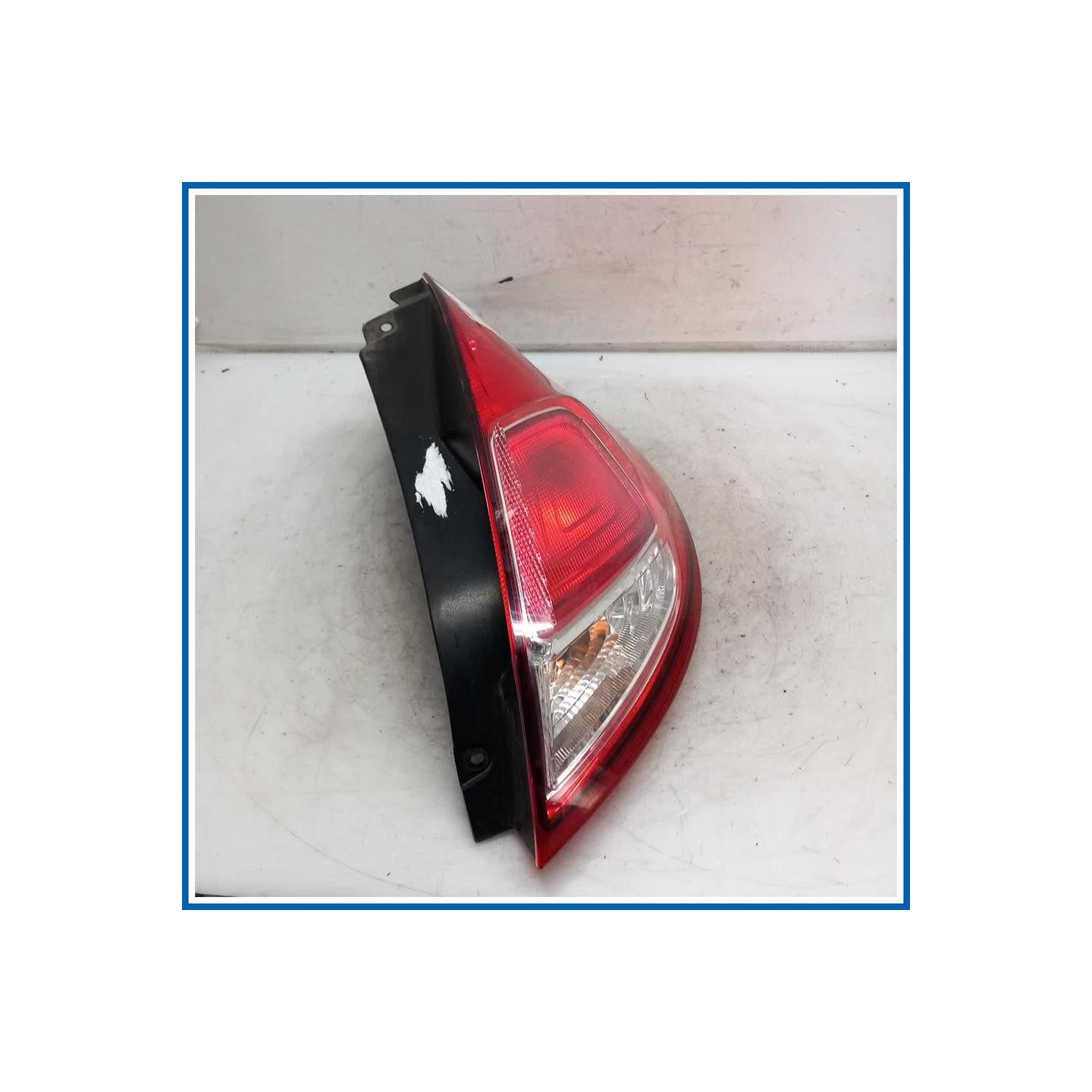 Fanale post. dx. FORD Fiesta VI