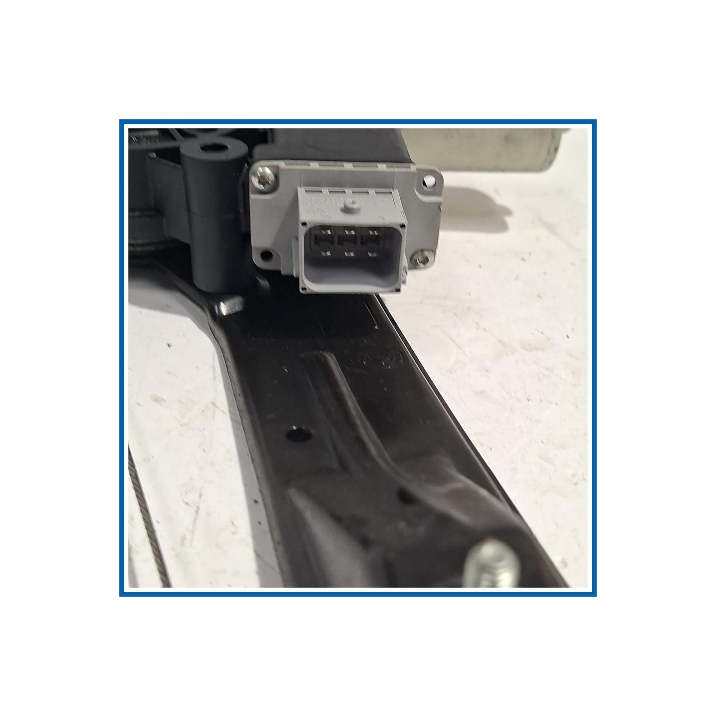 MOTORINO CON MECCANISMO ALZAVETRO 6 PIN ANT DX FIAT Bravo II
