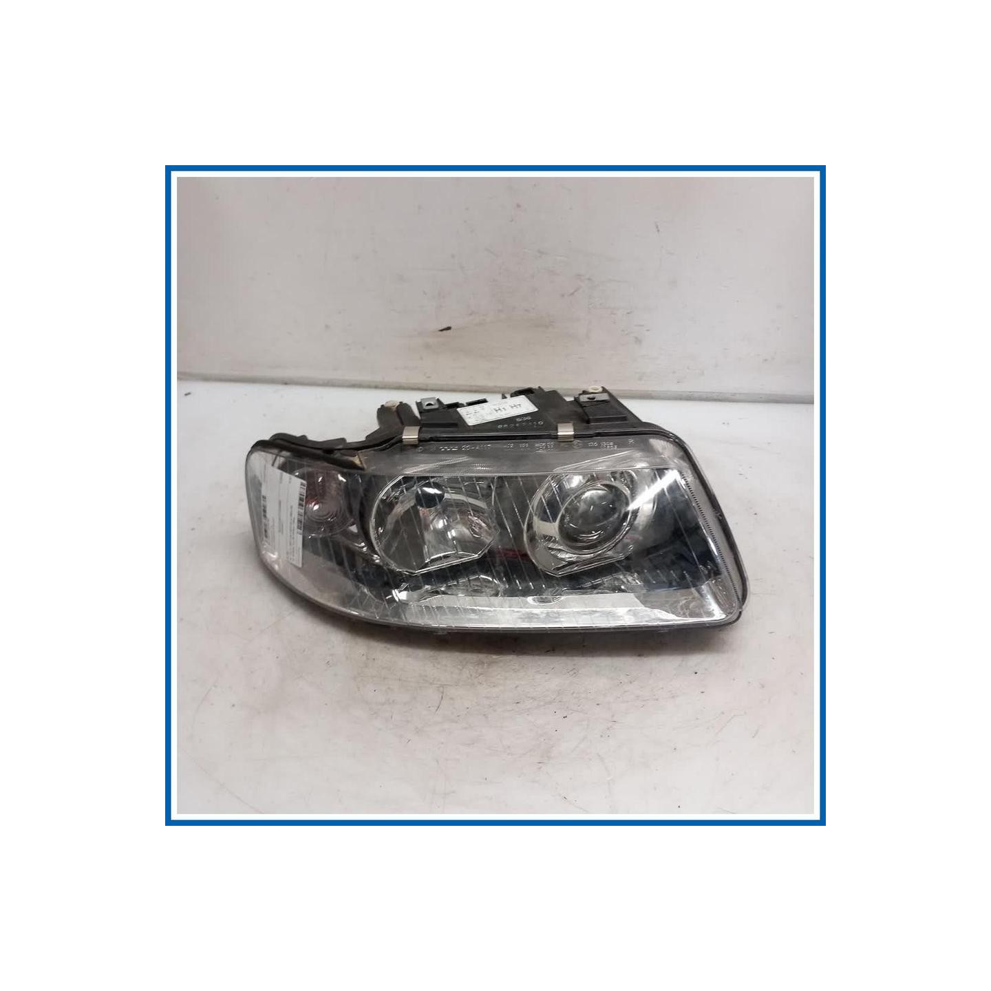 Proiettore ant. dx. AUDI A3 8L1