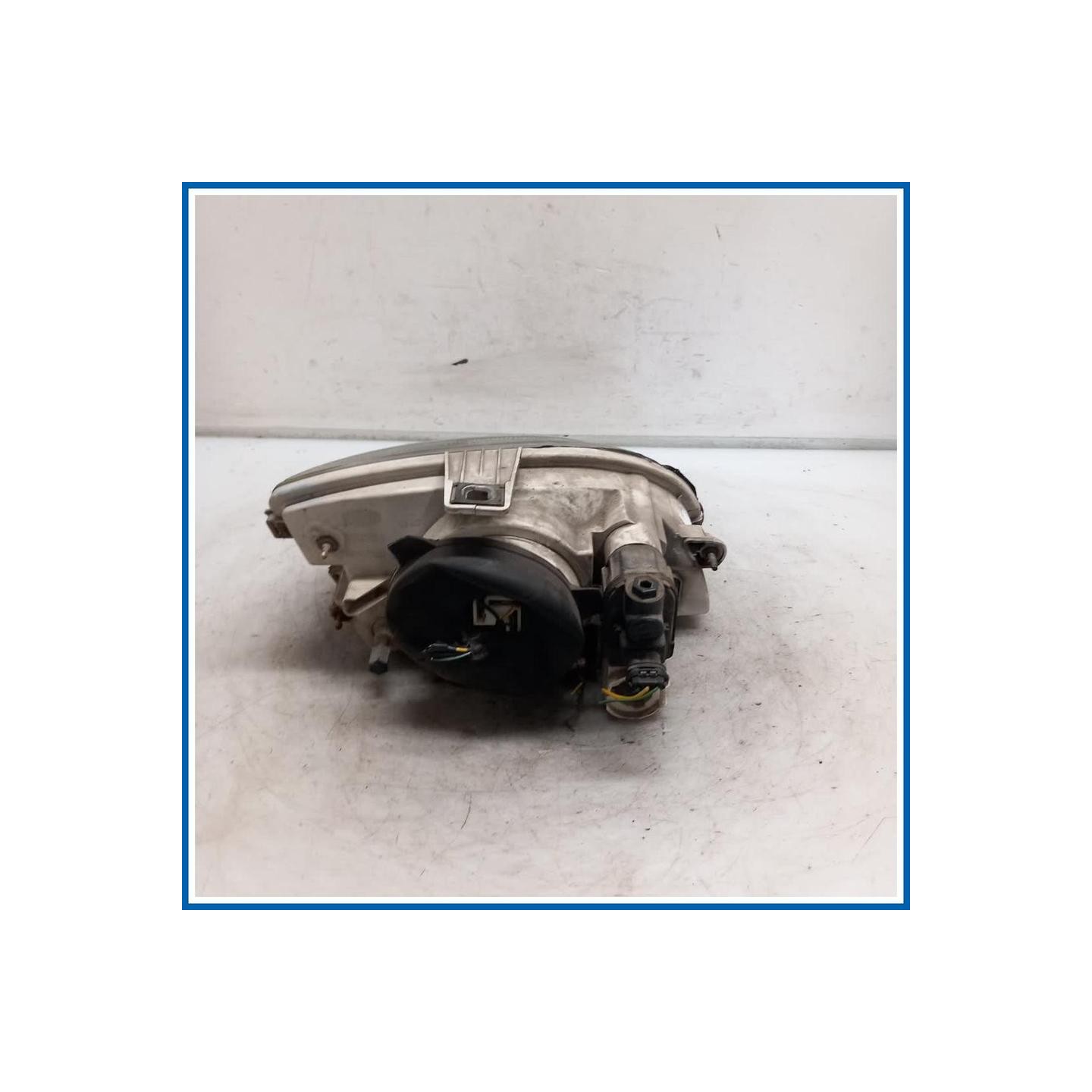 Proiettore ant. sx. FIAT 600