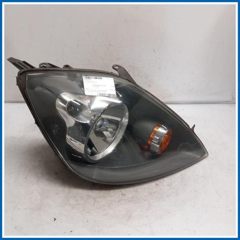 Proiettore ant. dx. FORD Fiesta V
