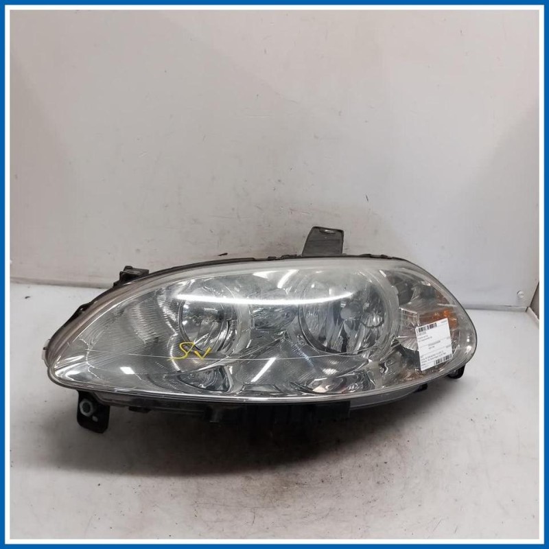 Proiettore ant. sx. FIAT Croma II