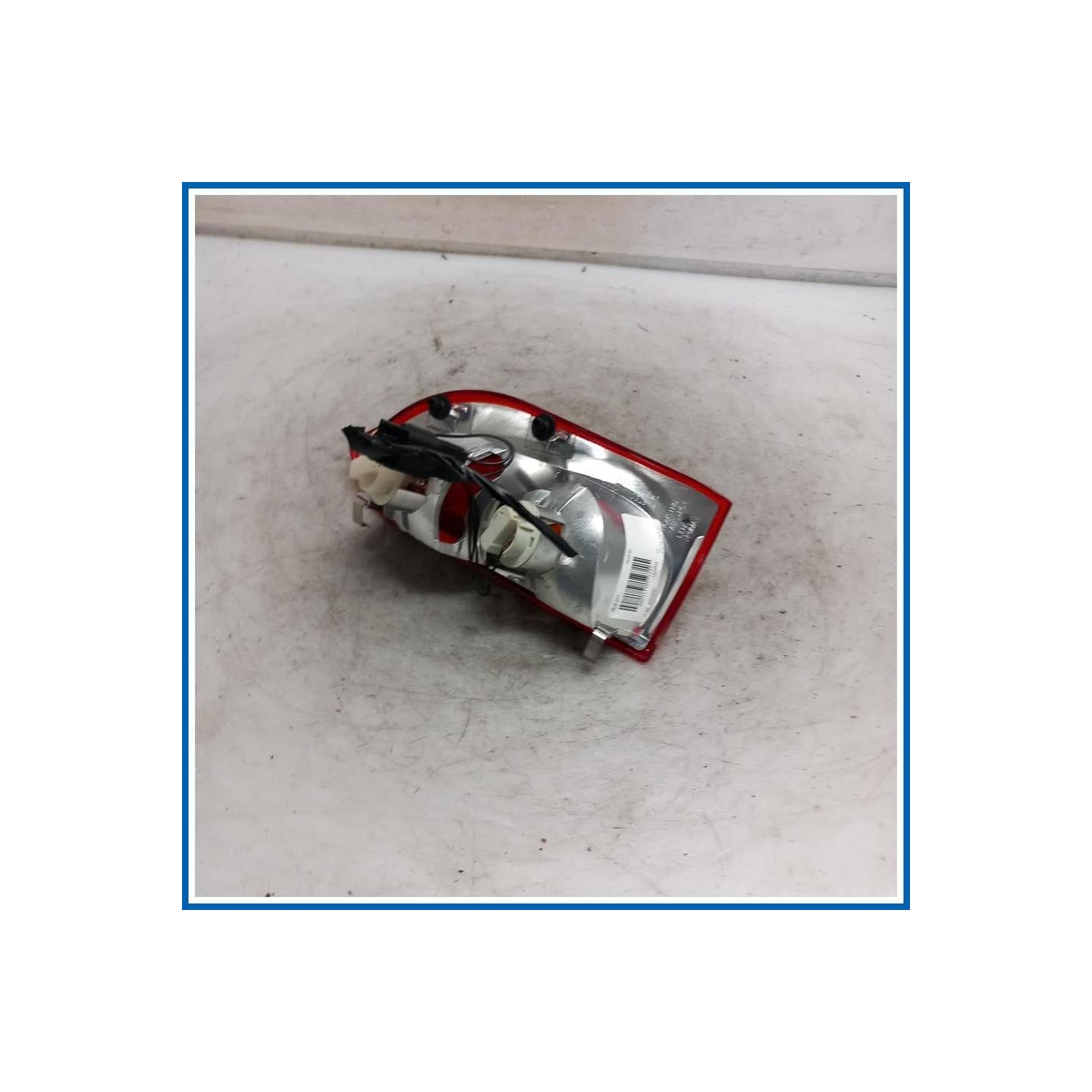 Fanalino post. sx. OPEL Insignia A SW