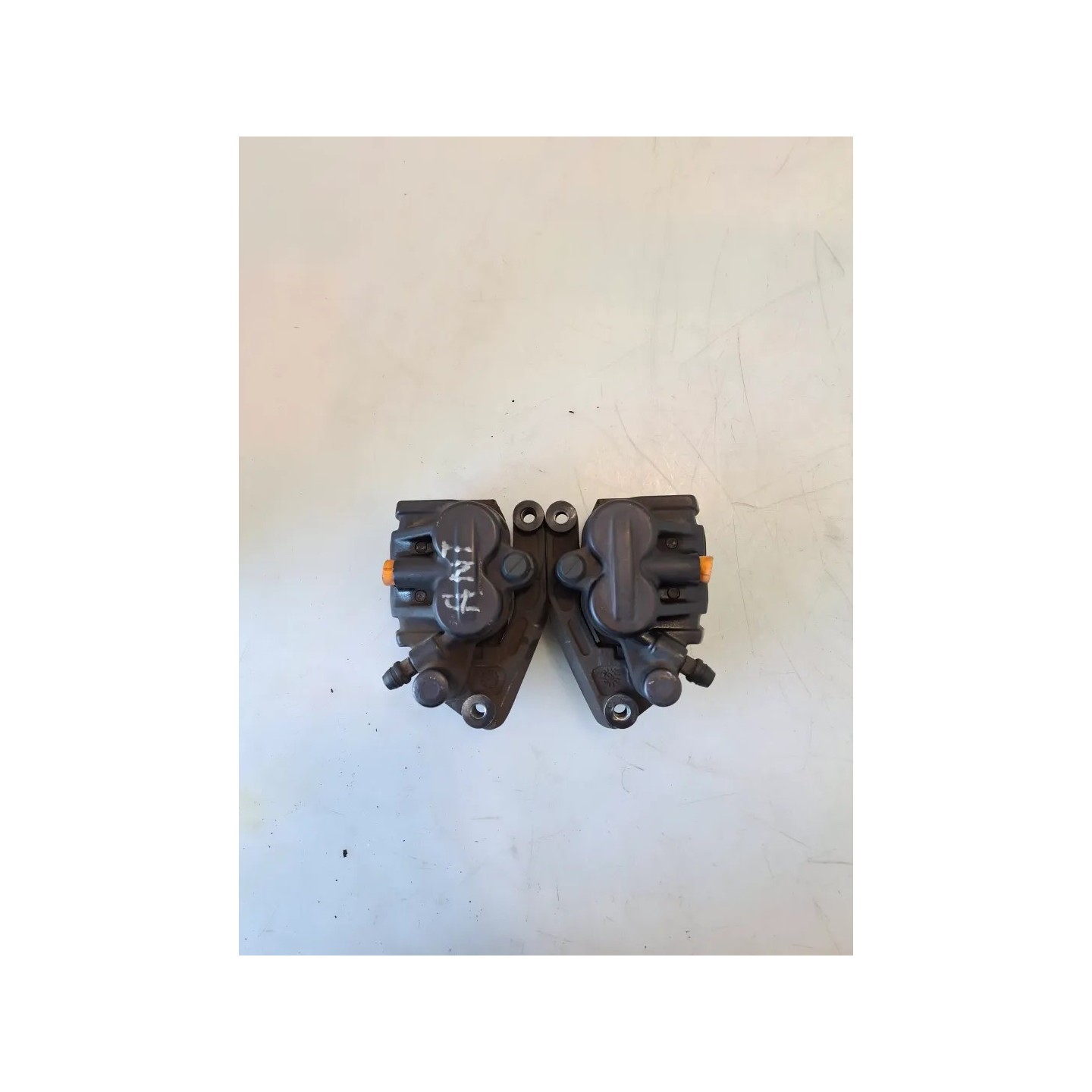 Pinza freno anteriore completo Aprilia Scarabeo Light (06-13) Scarabeo 500 
