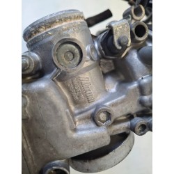 Carburatore Yamaha FZS 600 FZS 600 Fazer Destro