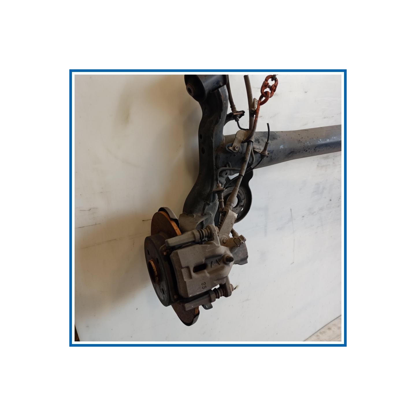 Assale post. SUZUKI Swift V