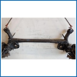 Assale post. TOYOTA Yaris IV