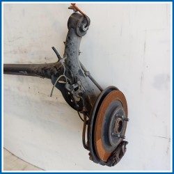 Assale post. TOYOTA Yaris IV